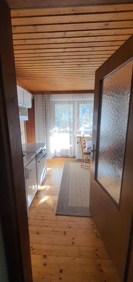 Henry's Sweet Apartment